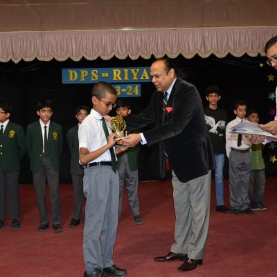 DPS-2023-- Maths Olympiad Medal Ceremony (Boys) (11)