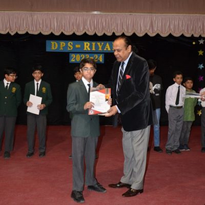 DPS-2023-- Maths Olympiad Medal Ceremony (Boys) (14)
