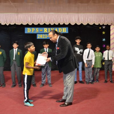 DPS-2023-- Maths Olympiad Medal Ceremony (Boys) (25)